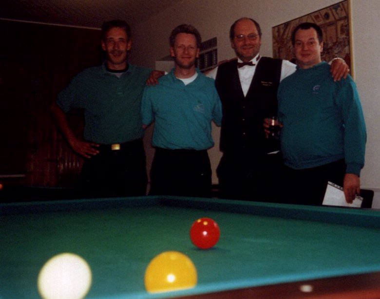 Mannschaft BC Wedel bei MM Dreiband kleiner Tisch 2000